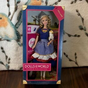 Dolls of the World Pink Label Barbie Holland 2011